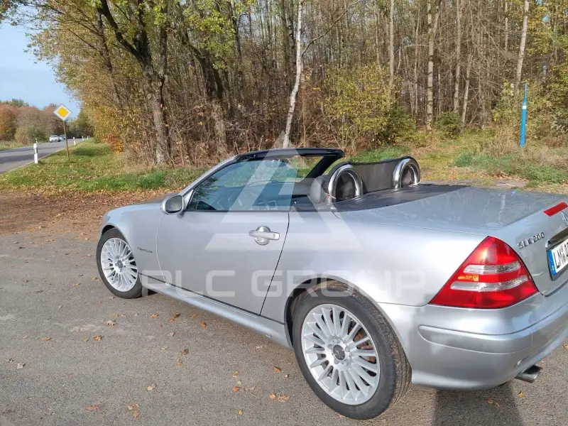 2002 Mercedes Benz SLK 200