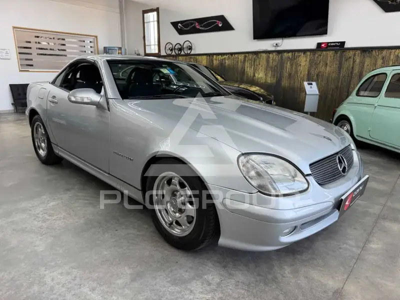 2002 Mercedes Benz SLK 200
