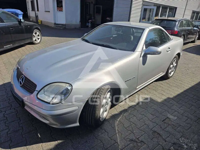 2002 Mercedes Benz SLK 200