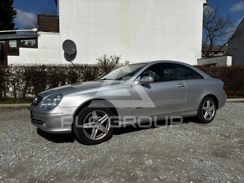 2002 Mercedes Benz CLK 200