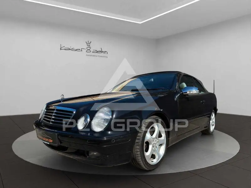 2002 Mercedes Benz CLK 200