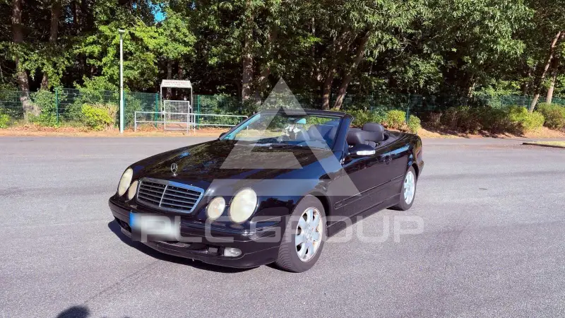 2002 Mercedes Benz CLK 200