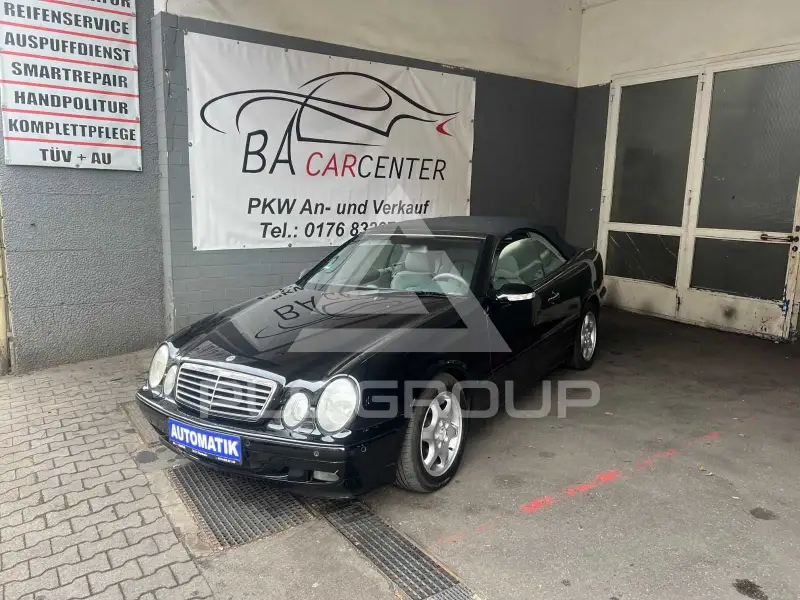 2002 Mercedes Benz CLK 200