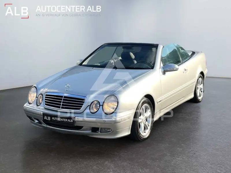 2002 Mercedes Benz CLK 200