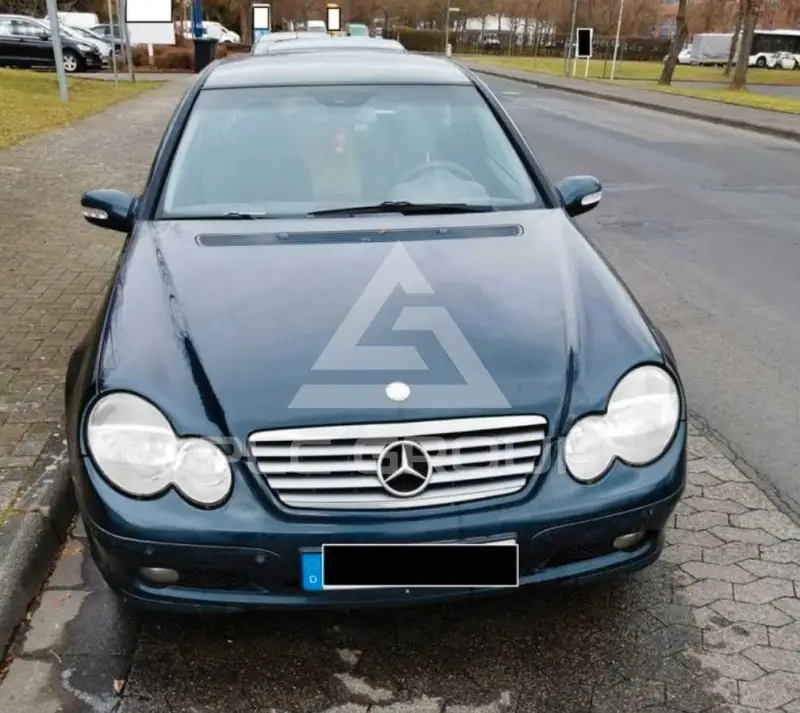 2002 Mercedes Benz CLC 200