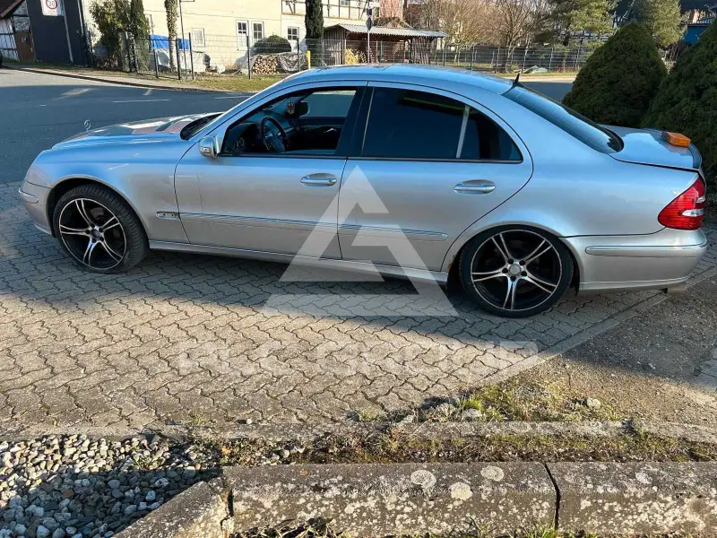 2002 Mercedes Benz E 500