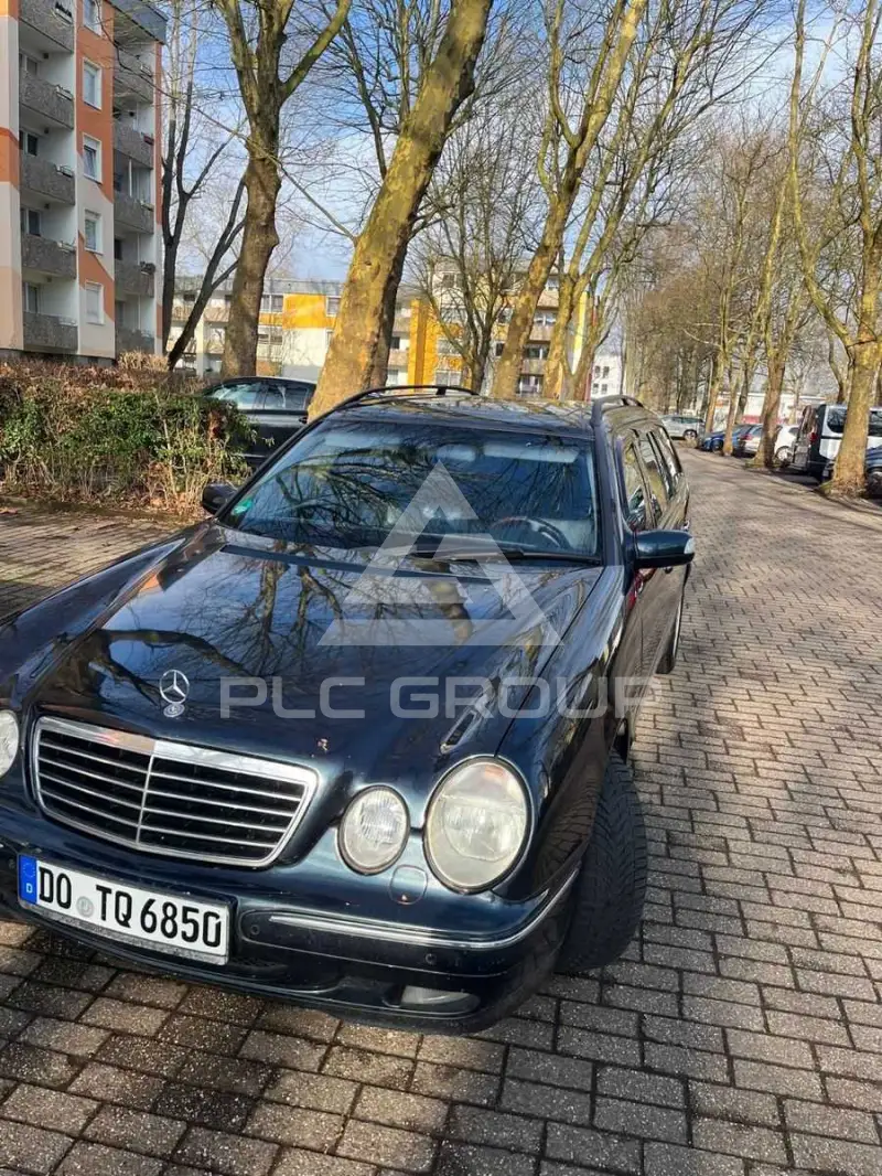 2002 Mercedes Benz 220