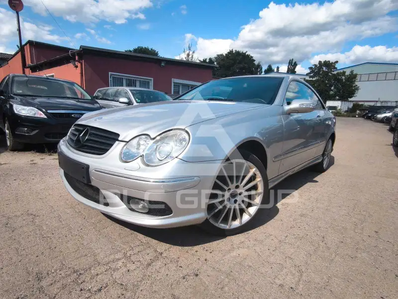 2002 Mercedes Benz CLK 320