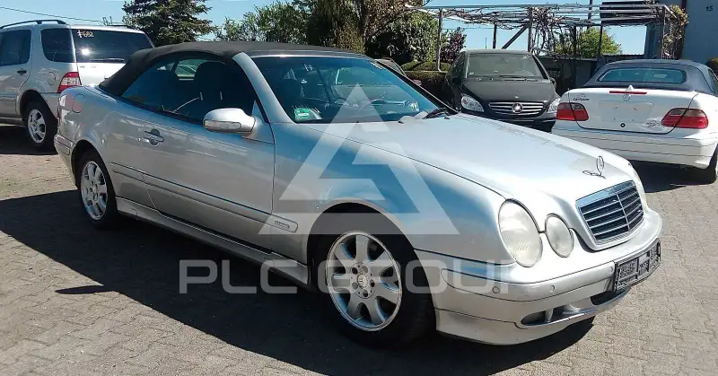 2002 Mercedes Benz CLK 320