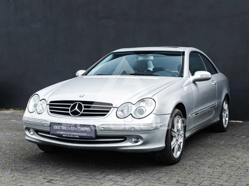 2002 Mercedes Benz CLK 320