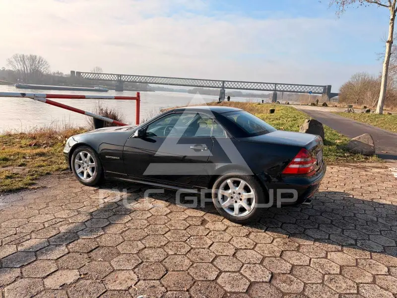 2002 Mercedes Benz SLK 230