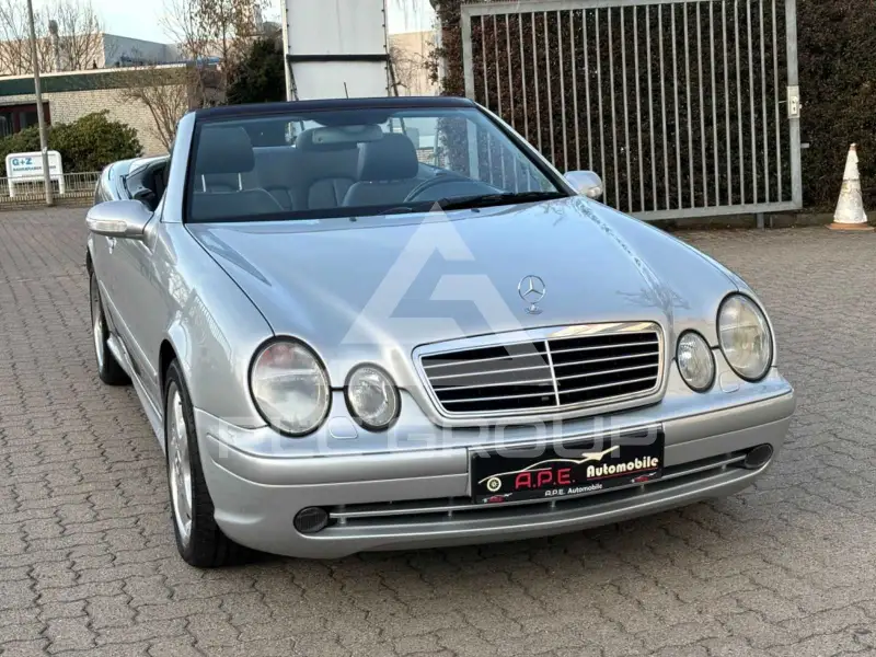 2002 Mercedes Benz CLK 550