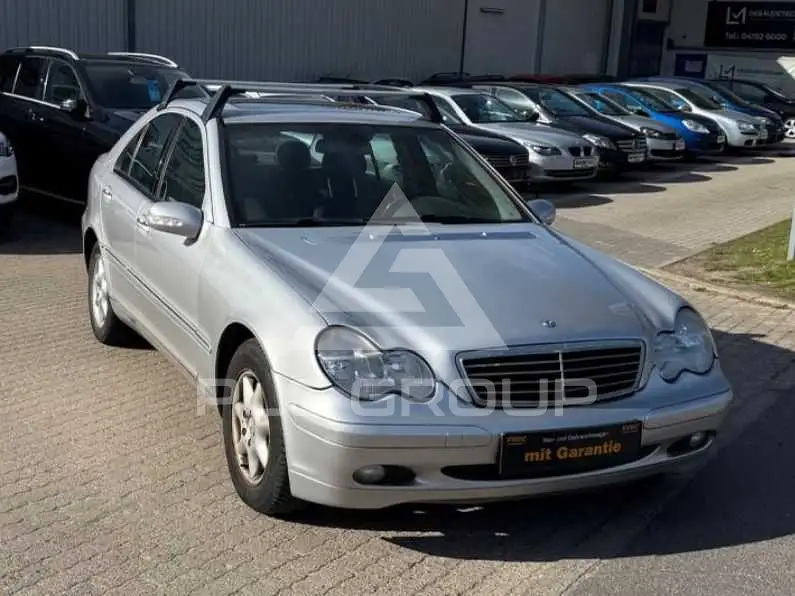 2002 Mercedes Benz C 220