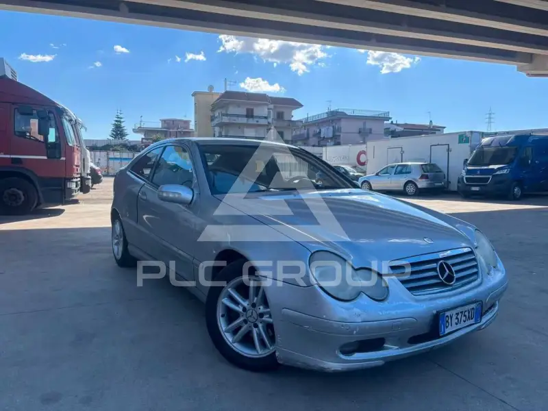 2002 Mercedes Benz C 220