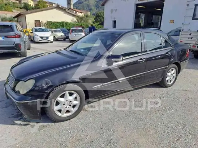 2002 Mercedes Benz C 220