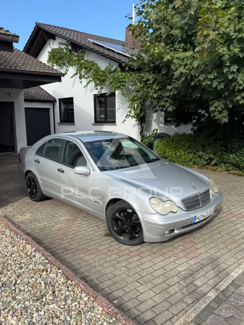 2002 Mercedes Benz C 220
