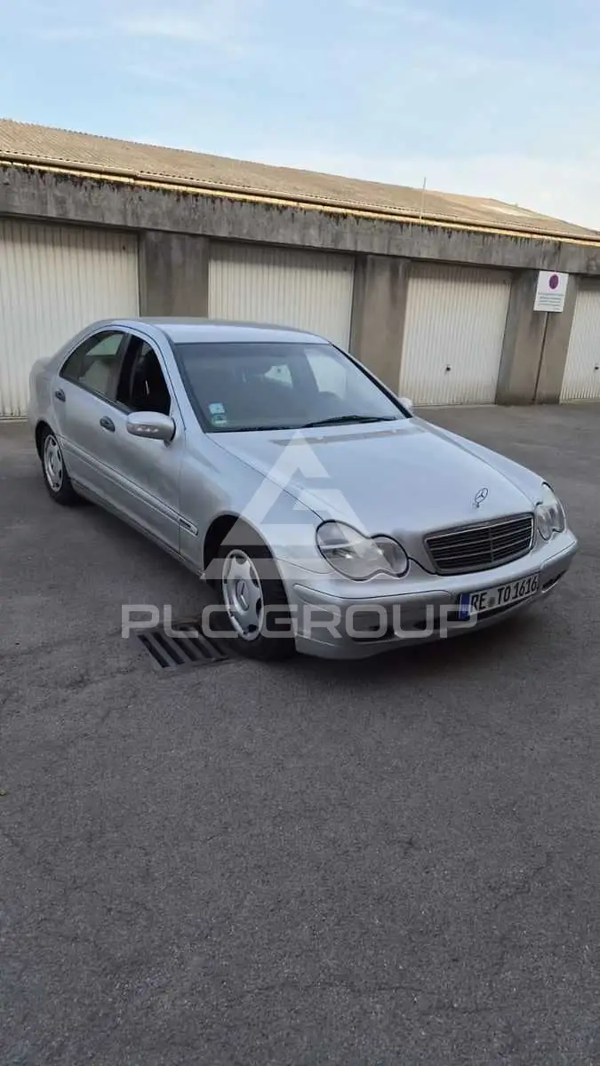 2002 Mercedes Benz C 180