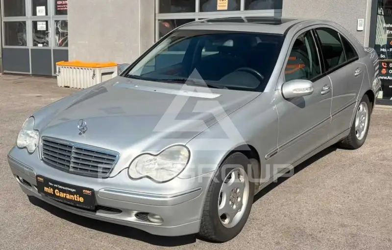 2002 Mercedes Benz C 180