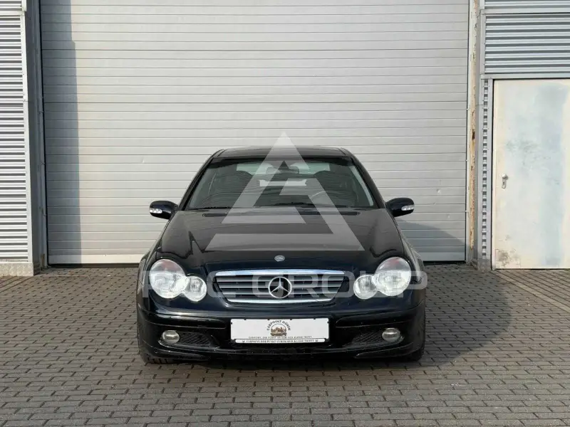 2002 Mercedes Benz C 180