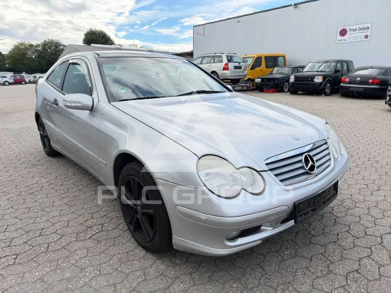 2002 Mercedes Benz C 180