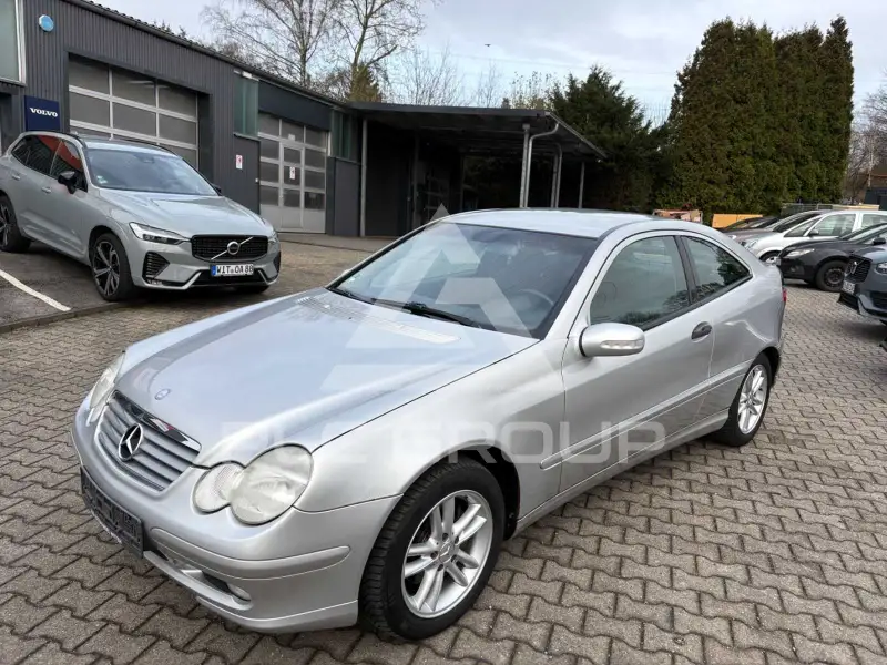 2002 Mercedes Benz C 180