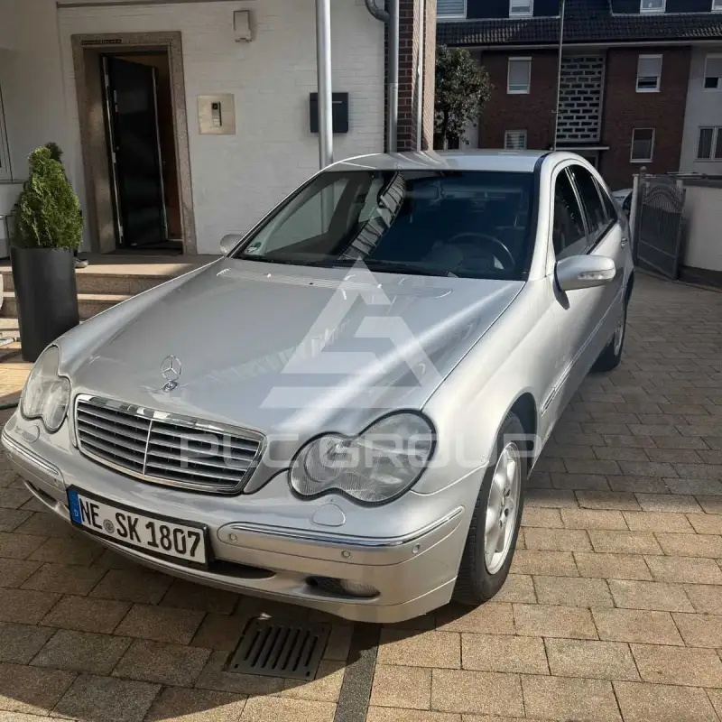 2002 Mercedes Benz C 180