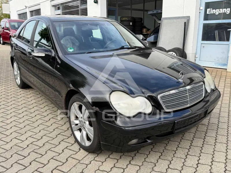 2002 Mercedes Benz C 180