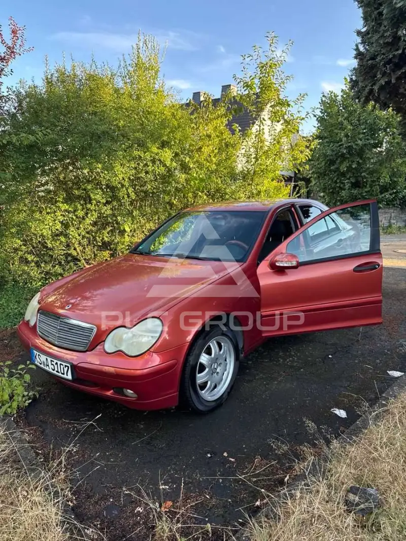 2002 Mercedes Benz C 180