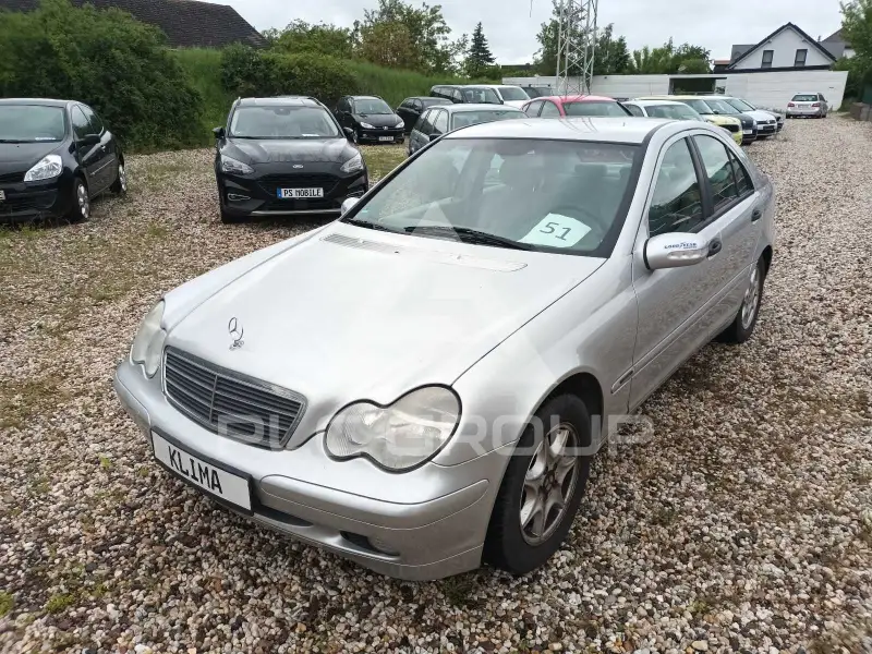 2002 Mercedes Benz C 180