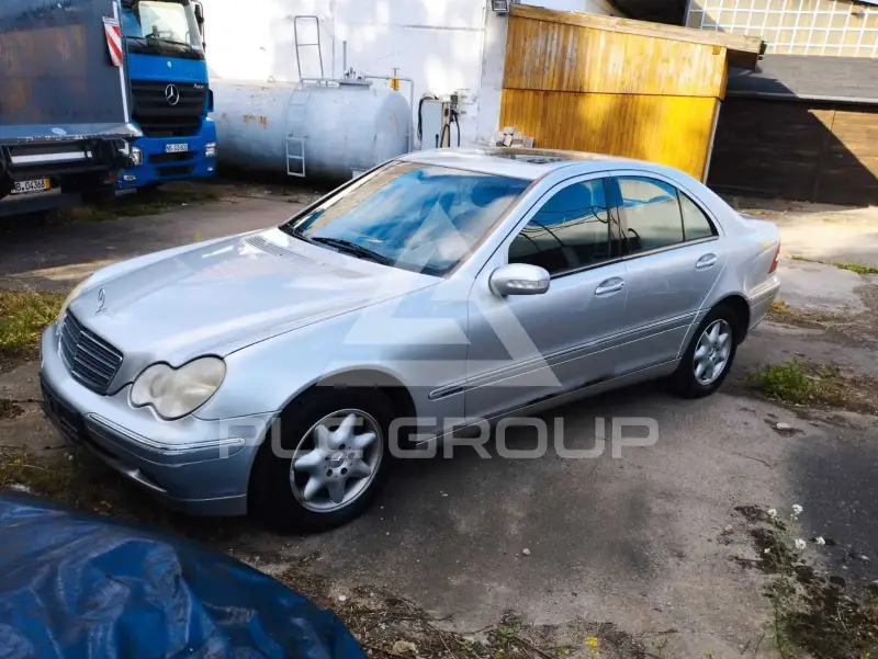 2002 Mercedes Benz C 180