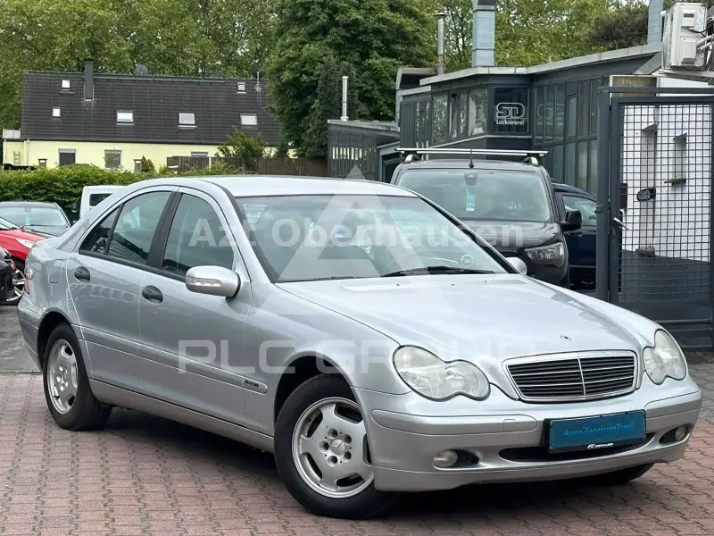 2002 Mercedes Benz C 180