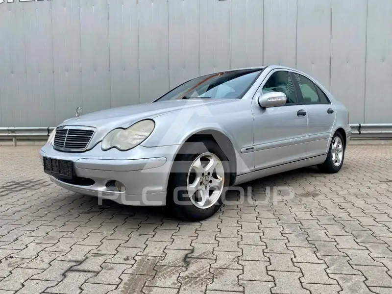 2002 Mercedes Benz C 180