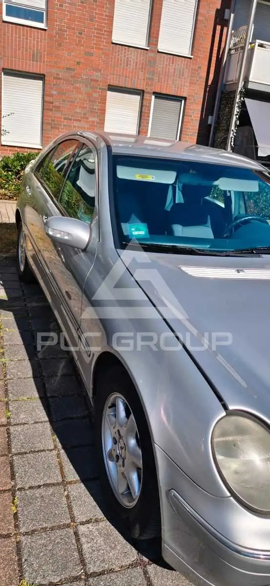 2002 Mercedes Benz C 200