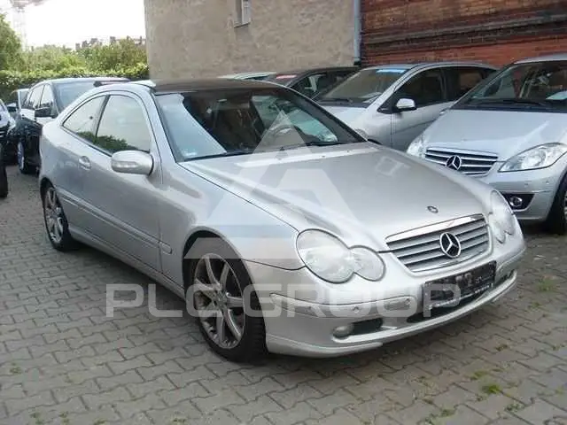 2002 Mercedes Benz C 200