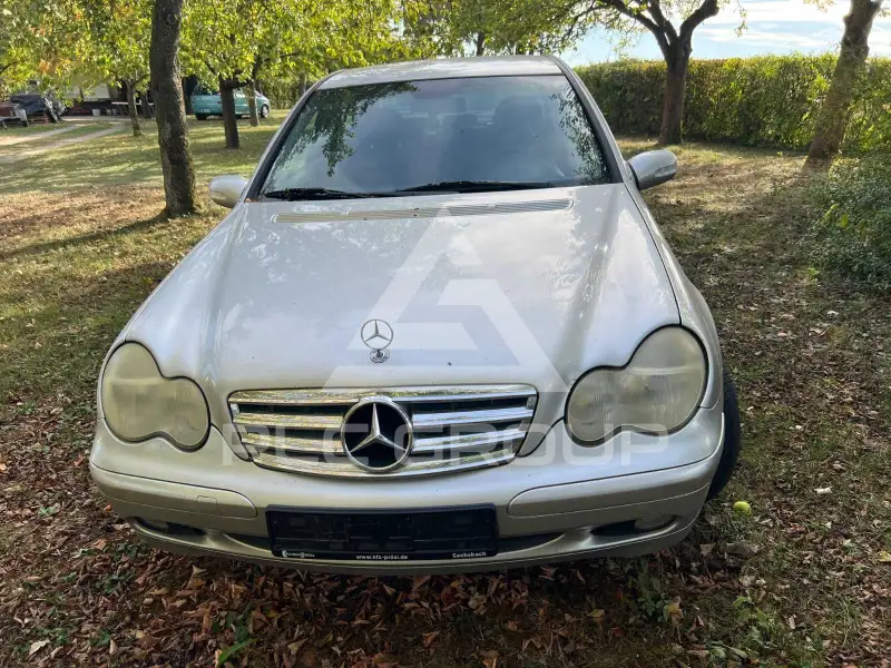 2002 Mercedes Benz C 200