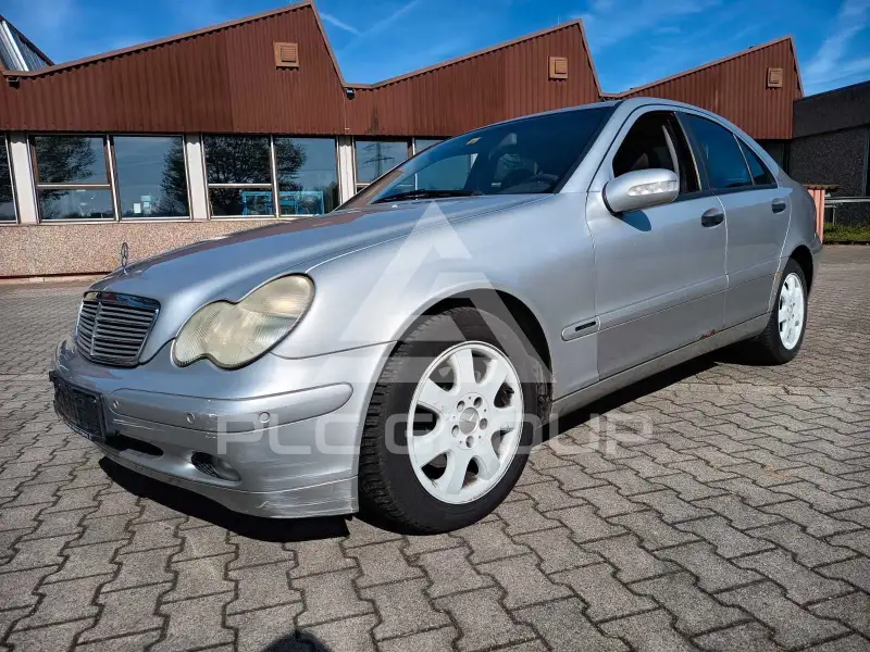 2002 Mercedes Benz C 200