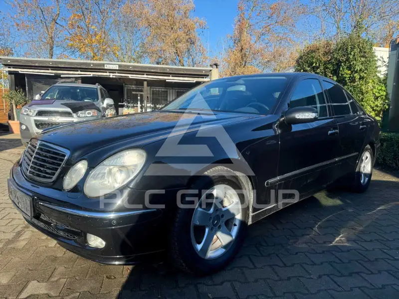 2002 Mercedes Benz E 220