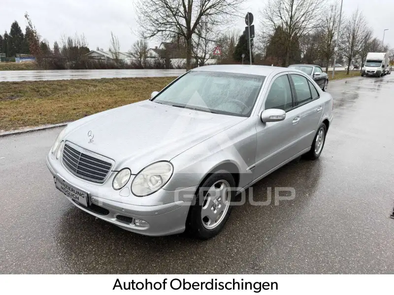 2002 Mercedes Benz E 240