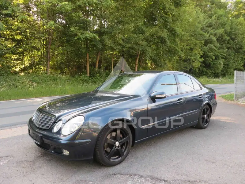 2002 Mercedes Benz E 240