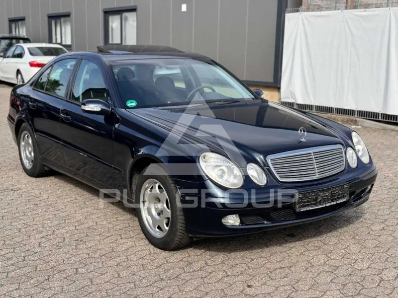 2002 Mercedes Benz E 240