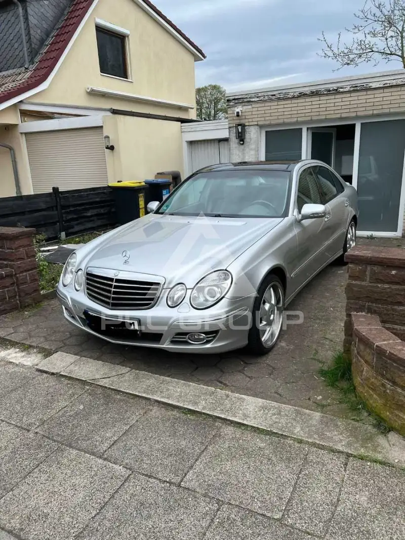 2002 Mercedes Benz E 240