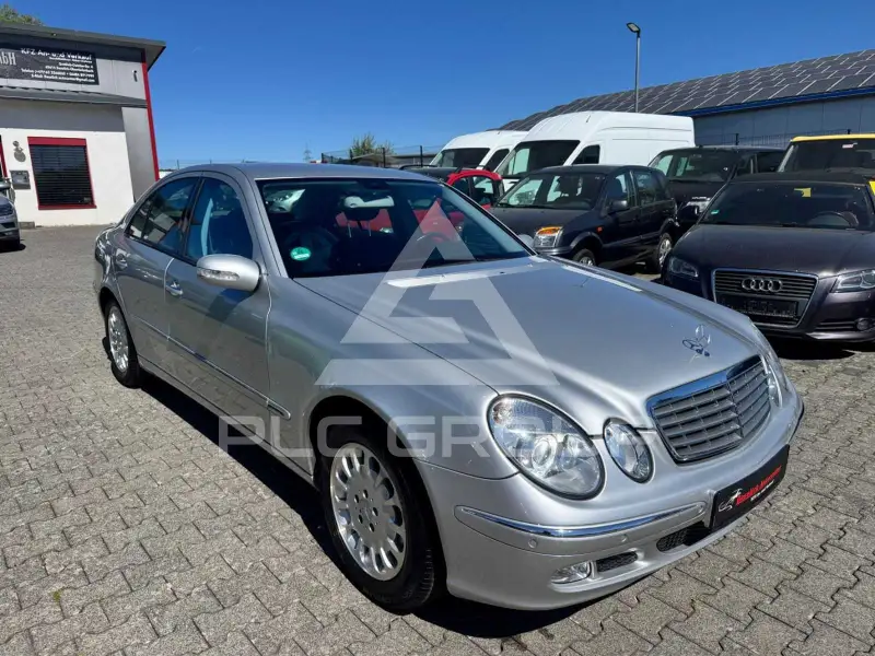 2002 Mercedes Benz E 240