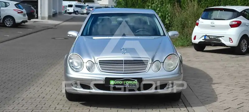 2002 Mercedes Benz E 240