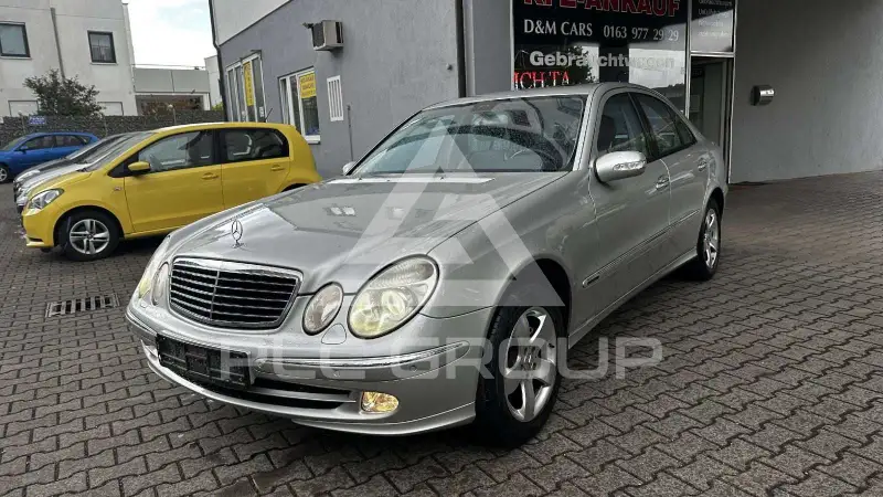 2002 Mercedes Benz E 270