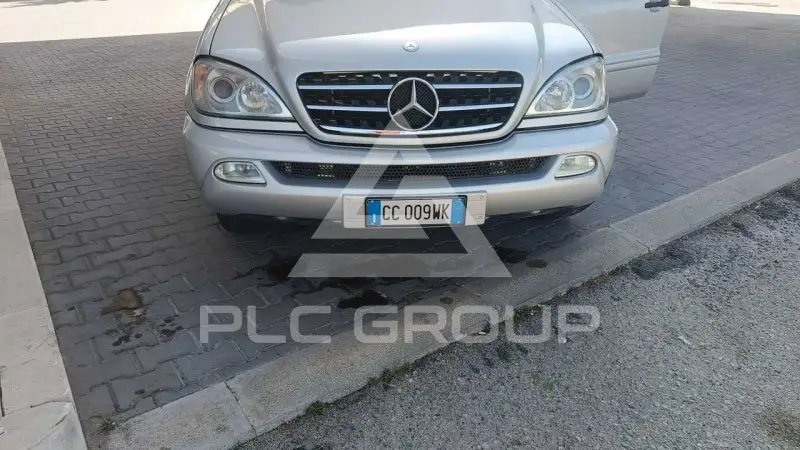 2002 Mercedes Benz ML 270