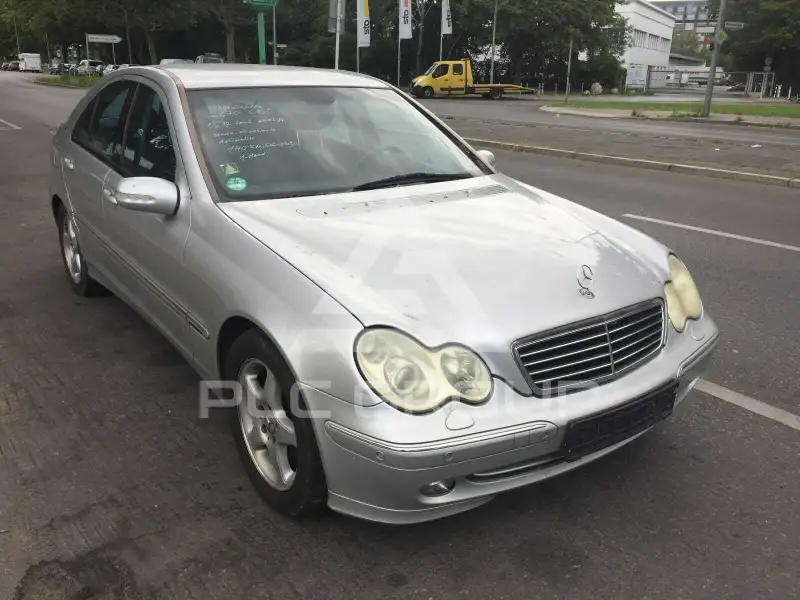 2002 Mercedes Benz C 270