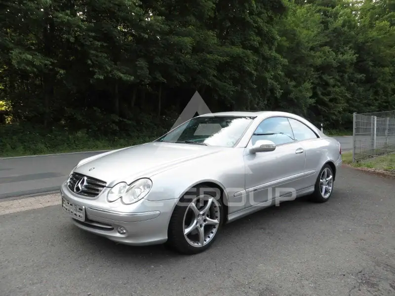2002 Mercedes Benz CLK 240