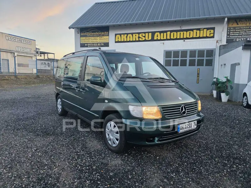 2002 Mercedes Benz V 200