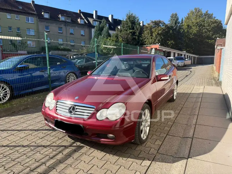 2002 Mercedes Benz CE 220