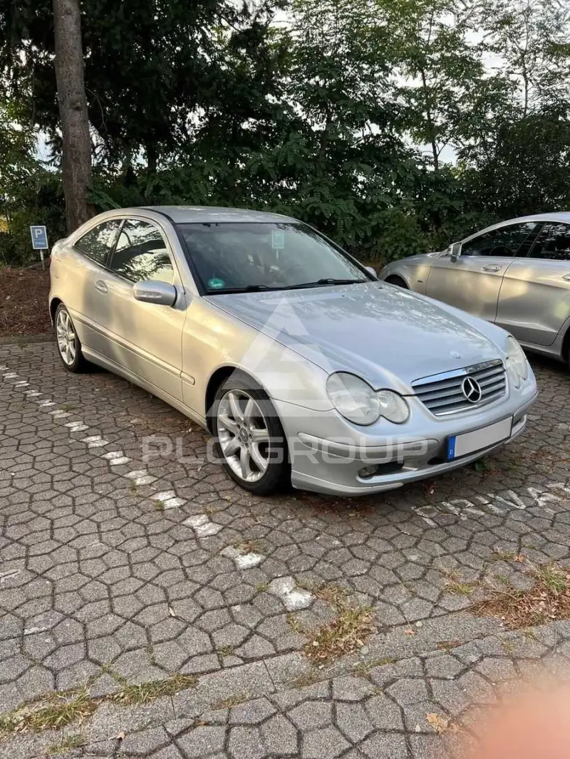 2002 Mercedes Benz CL 220